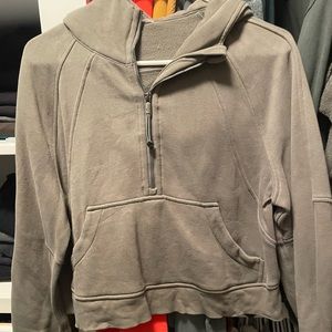 Lululemon scuba 1/2 zip - grey green color - xs/s